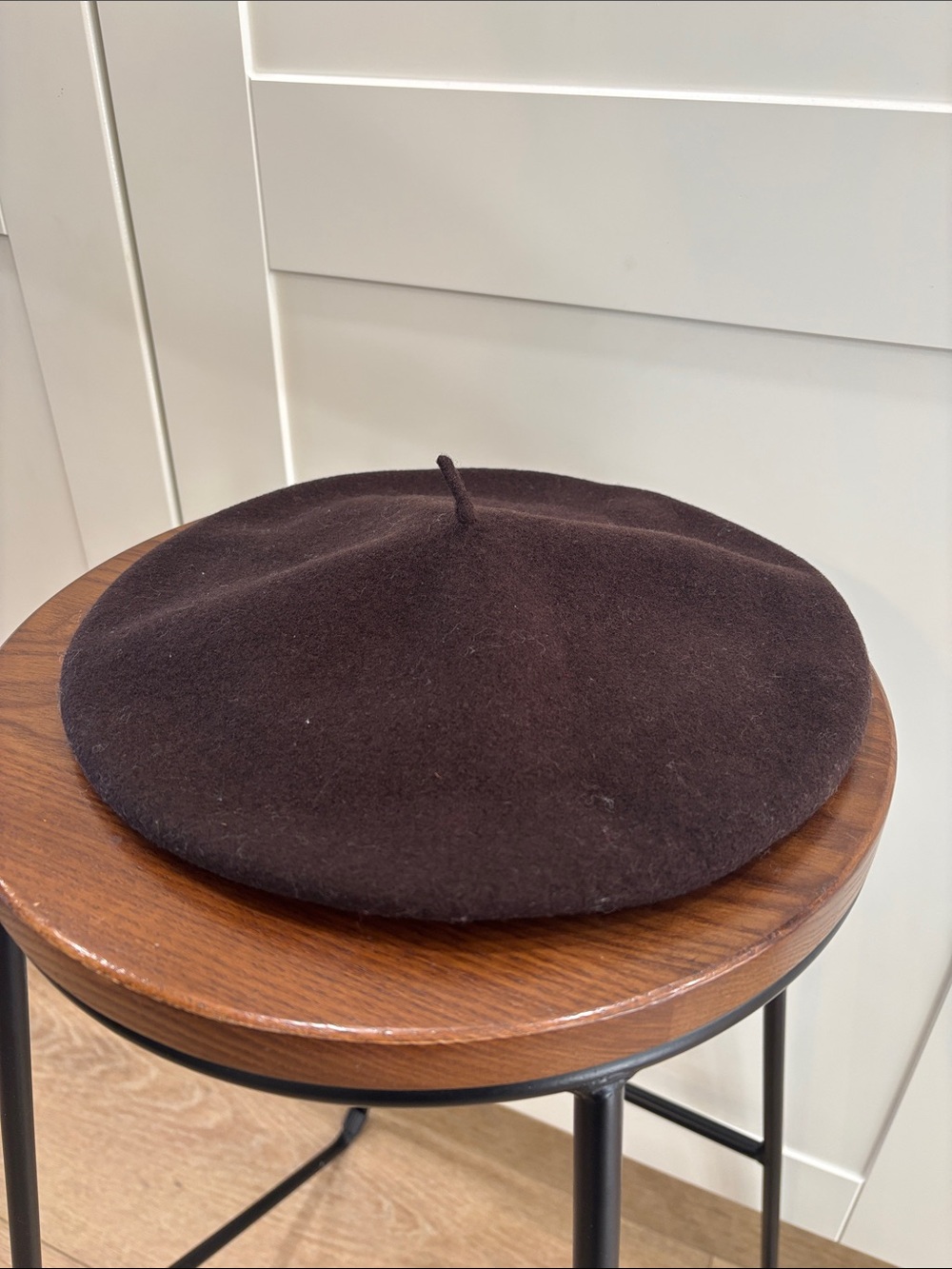 Vintage Fleur de lis Classic Brown Wool Beret